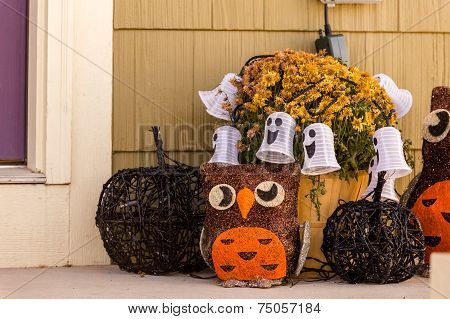 Halloween Decor