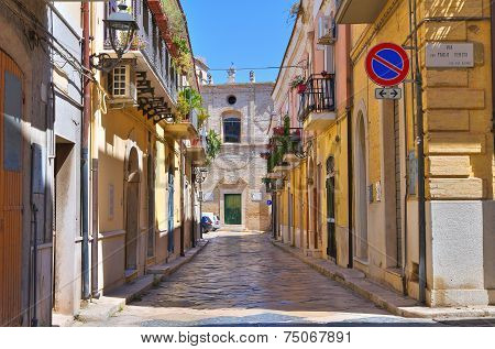 Alleyway. San Severo. Puglia. Italy.