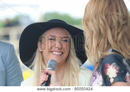 The Actress Ellen Bergstom Is Interviewed