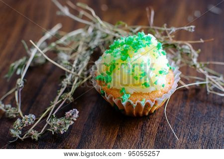 Muffin with thyme