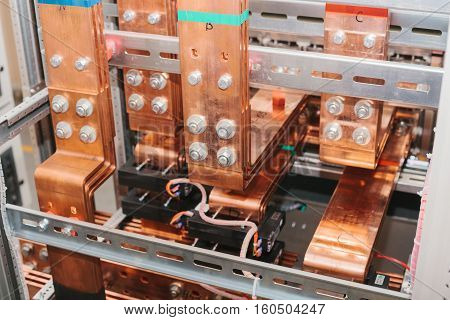 Copper busbar. Uninterrupted power. Electrical power. Assembly of low-voltage compartment