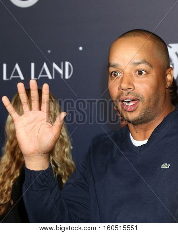 LOS ANGELES - DEC 6:  Donald Faison at the 