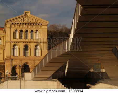 Deusto Universität und Brücke in ein 