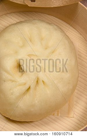 Steamed Chinese Manju famous for souvenirs in Osaka