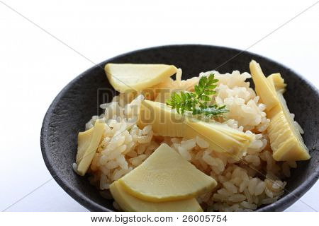 Takenoko Gohan, riso con Bamboo Shoot