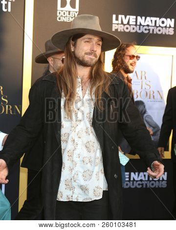 LOS ANGELES - SEP 24:  Lukas Nelson at the 