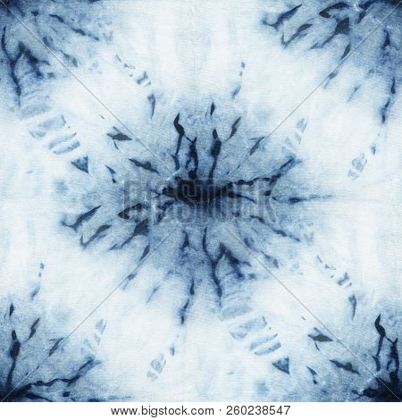 Seamless Tie-dye Pattern Of Indigo Color On White Silk. Hand Painting Fabrics - Nodular Batik. Shibo