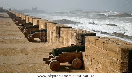 Cannoni nella fortezza di Essaouira