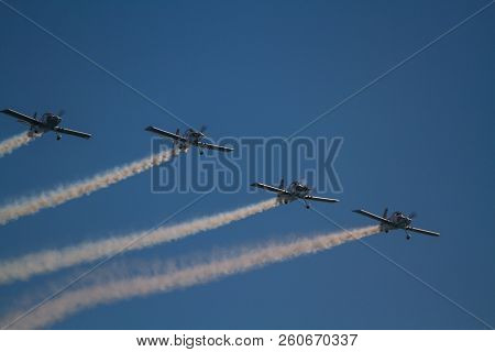 Editorial, Bournemouth Air Festival 2018 Team Raven Display Team Show