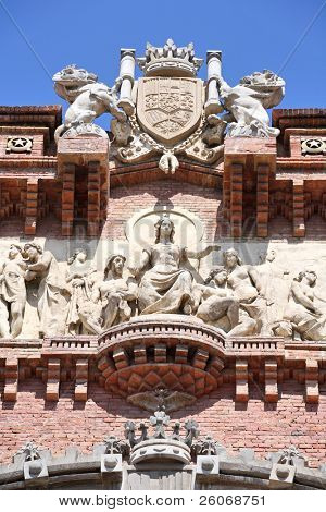 Fragment łuk triumfalny w Barcelonie