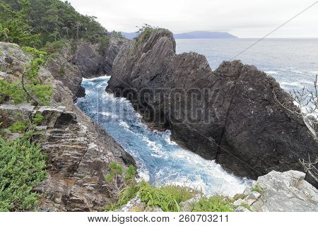 Kaminariiwa Rock And Ranboya Gorge In Goishi Coast, Ofunato, Iwate, Japan