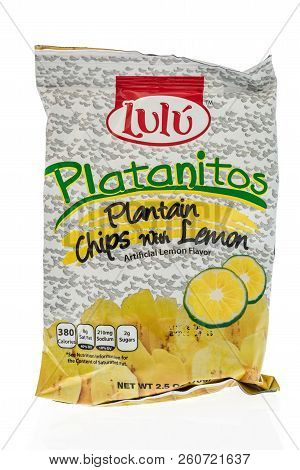 Winneconne, Wi - 27 September 2018: A Package Of Lulu Lemon Plantian Chips From Colombia On An Isola