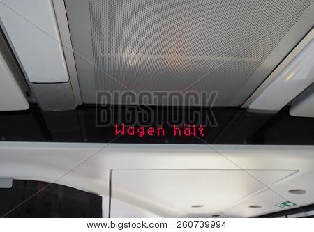 Wagen Haelt (meaning Bus Stopping) On Public Transport Display