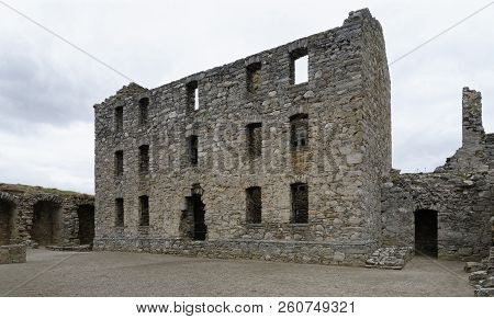 Ruthven Barracks, Kingussie, Strathspey, Scotland 
Build 1720 To Police The Highlands Against Jacobi