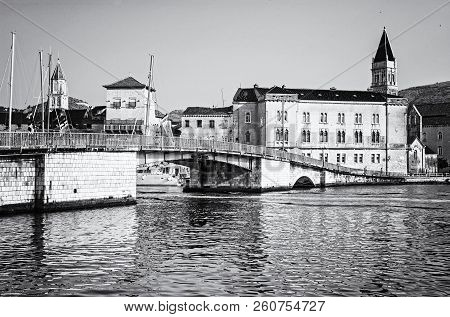 Old Town Trogir With St. Lawrence Cathedral And Bridge To Ciovo Island, Croatia. Travel Destination.