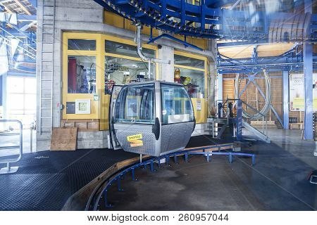 Grindelwald Berne, Switzerland- April 24:gondola Lift Station At Schreckfeld To First Peak , April 2