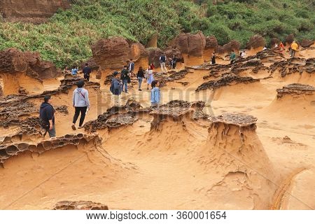 Yehliu, Taiwan - November 24, 2018: People Visit Yehliu Geopark In Taiwan. Yehliu Is A Popular Touri