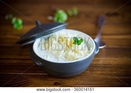 Sweet Boiled Vermicelli With Milk In A Ceramic Bowl