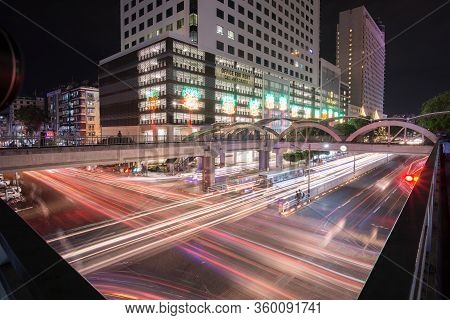 Yangon, Myanmar : December-16-2016 : The Crossroads Of Sule Pagoda Road And Mahabandoola Road Where 