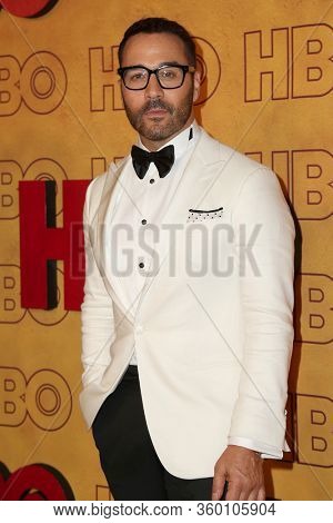 LOS ANGELES - SEP 17:  Jeremy Piven at the HBO After Party at Pacific Design Center on September 17, 2017 in West Hollywood, CA