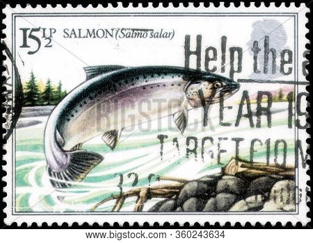 Saint Petersburg, Russia - April 01, 2020: Postage Stamp Issued In The United Kingdom With The Image