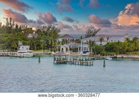 Constuction On A Beach Resort On A Thin Finger Of Land In The Bahamas