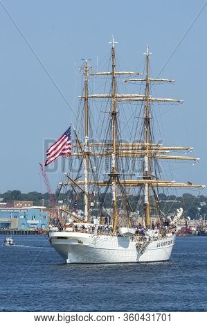 New Bedford, Massachusetts, Usa - August 10, 2018: Uscg Training Cutter Eagle Gleaming In The Sunlig
