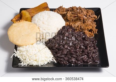 Pabellon Criollo