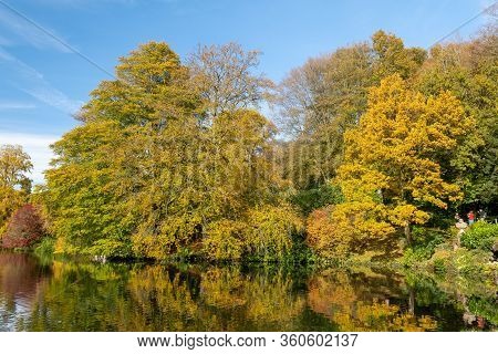 Stourhead House And Gardens
