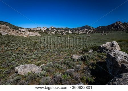 The City Of Rocks In Idaho Marked The Halfway Point Of The California Trail And Today Offers Rock Cl