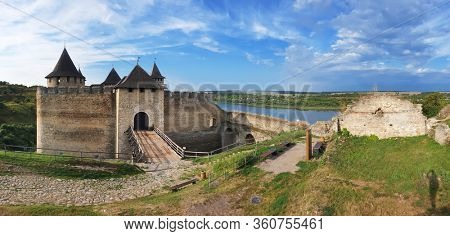 Beautiful view of The Khotyn Fortress. The most remarkable medieval landmark of  central Ukraine. Travelling across Ukraine.