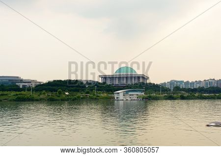 National Assembly In Seoul In The Evening