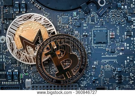 Bitcoin Mining Concept. Coin On Computer Electronic Circuit Board Motherboard. Gold Cryptocash. Busi
