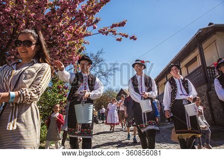 Holloko, Hungary - April 12, 2019: Easter Festival In The Folklore Village Of Holloko In Hungary. Gu