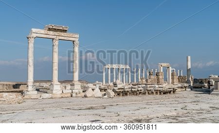 Denizli, Turkey - October 2019: Ruins Of The Ancient City Of Laodikeia In Pamukkale, Denizli, Turkey