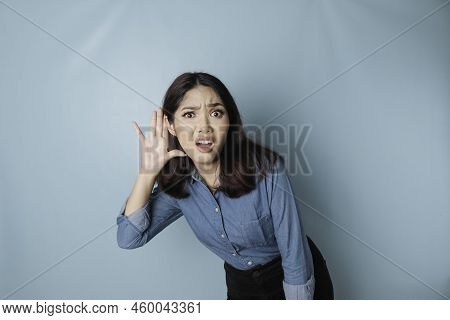 Amazed Curious Bride Young Woman Wearing A Blue Shirt Trying To Hear You Overhear Listening Intently