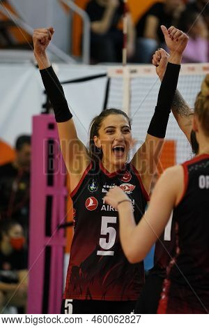 Istanbul, Turkey - May 03, 2022: Seyma Ercan In Eczacibasi Dynavit Vs Turk Hava Yollari Turkish Sult
