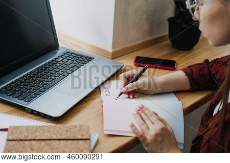 Taskmanager, To Do List, Boosts Productivity, Close Up Of Female Hands And Paper To Do List In Notep