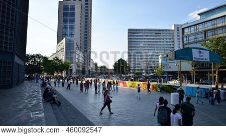 Berlin, Germany. 16 August 2022. A Bustling City, A Street Of A Great Metropolis.the Luxury Shopping