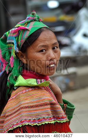 Vietnamských venkovských lidí na místním trhu v Bac Ha, Sa Pa, Vietnam