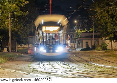 Moscow August 08 2022, Transport In The Metropolis Night, Night Tram Routes In Moscow. High Quality 