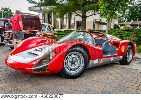 Highlands, Nc - June 10, 2022: Low Perspective Front Corner View Of A 1966 Porsche 906 Carrera 6 At 