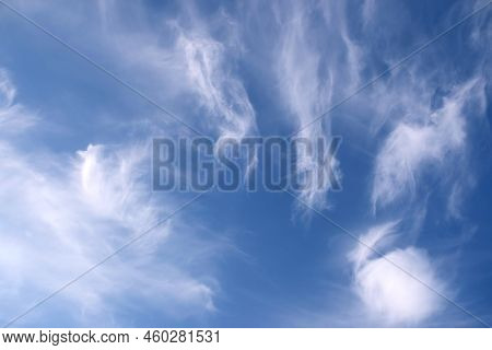 Beautiful Sky Landscape With White Calm Fluffy Clouds High In The Stratosphere On A Sunny Serenite D