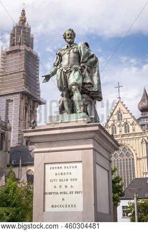 Antwerp - Belgium - 15.08.2021. Monument To The Great Painter Paul Rubens In Antwerp