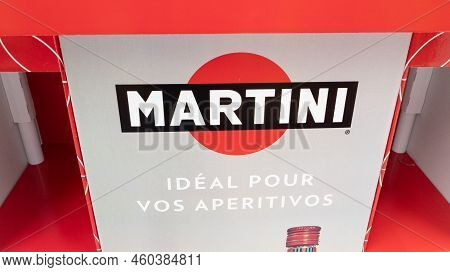 Bordeaux , Aquitaine  France - 08 22 2022 : Martini Logo Brand And Sign Text Advertising Store Itali
