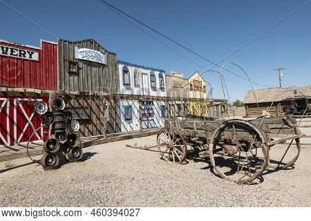 Seligman, Usa - May 26, 2022: Old Historic Wild West Facade With Livery And Tonsorial Of Doc Hollida