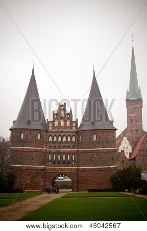 Holstentor city gate i Lubeck