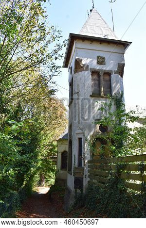 Andernach, Germany - 08 11 2022: Ruin At The Hiking Trail Rheinsteig
