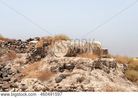 Beit Shean, Israel, August 06, 2022 : Partially Restored Ruins Of One Of The Cities Of The Decapolis