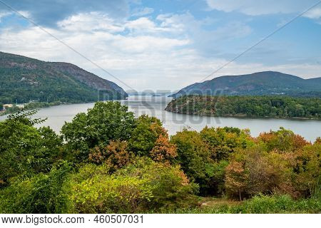 West Point, Ny - Usa - Aug 26, 2022: Landscape View Of Trophy Point, A Scenic Overlook Of The Hudson